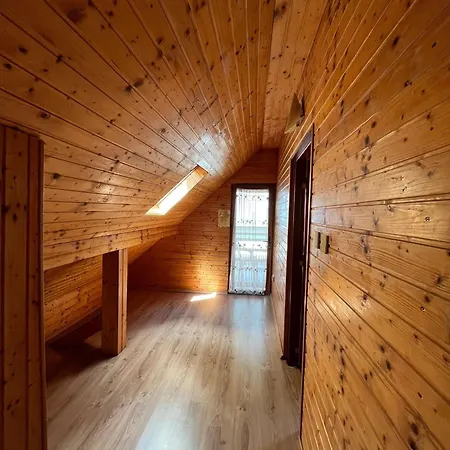Maxx Lodge Bacău Extérieur photo