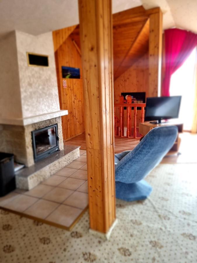 Maxx Villa *