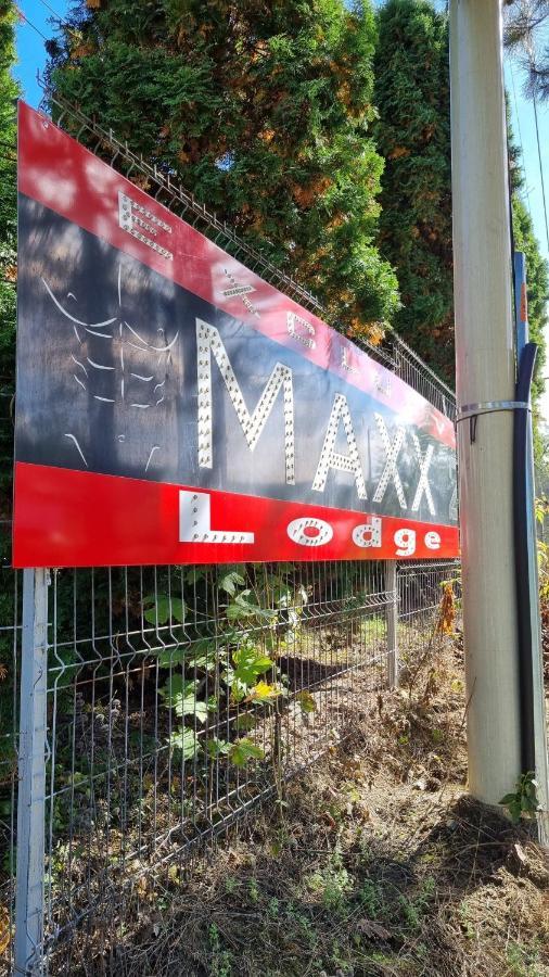 Maxx * Bacău