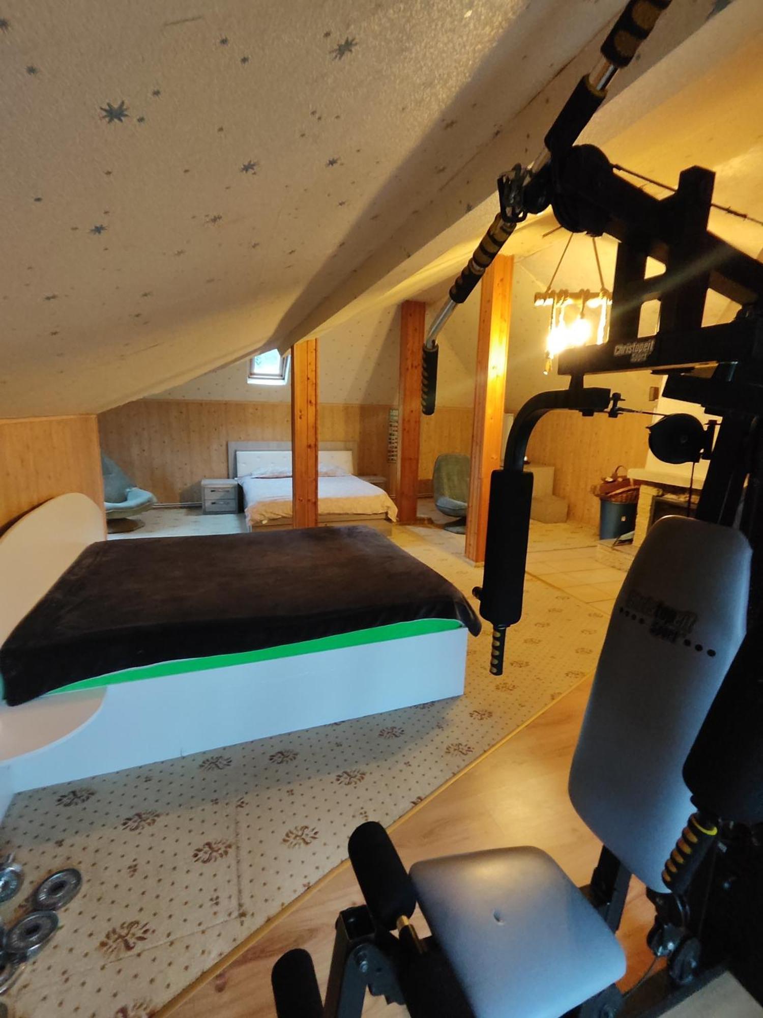 Maxx Villa *