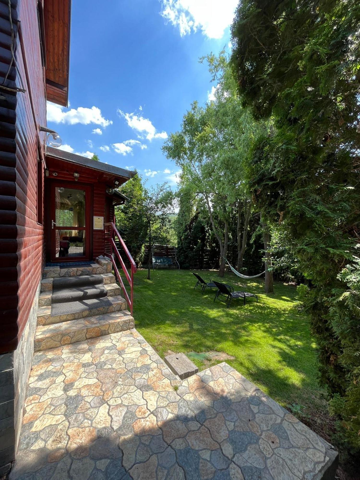 Villa Maxx